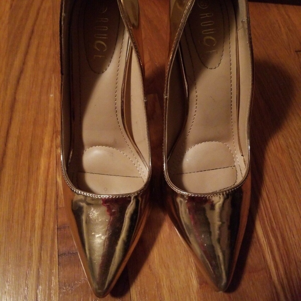 Rose Gold Pumps